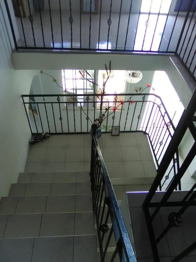 The Retreat Hotel Lyssons Luaran gambar